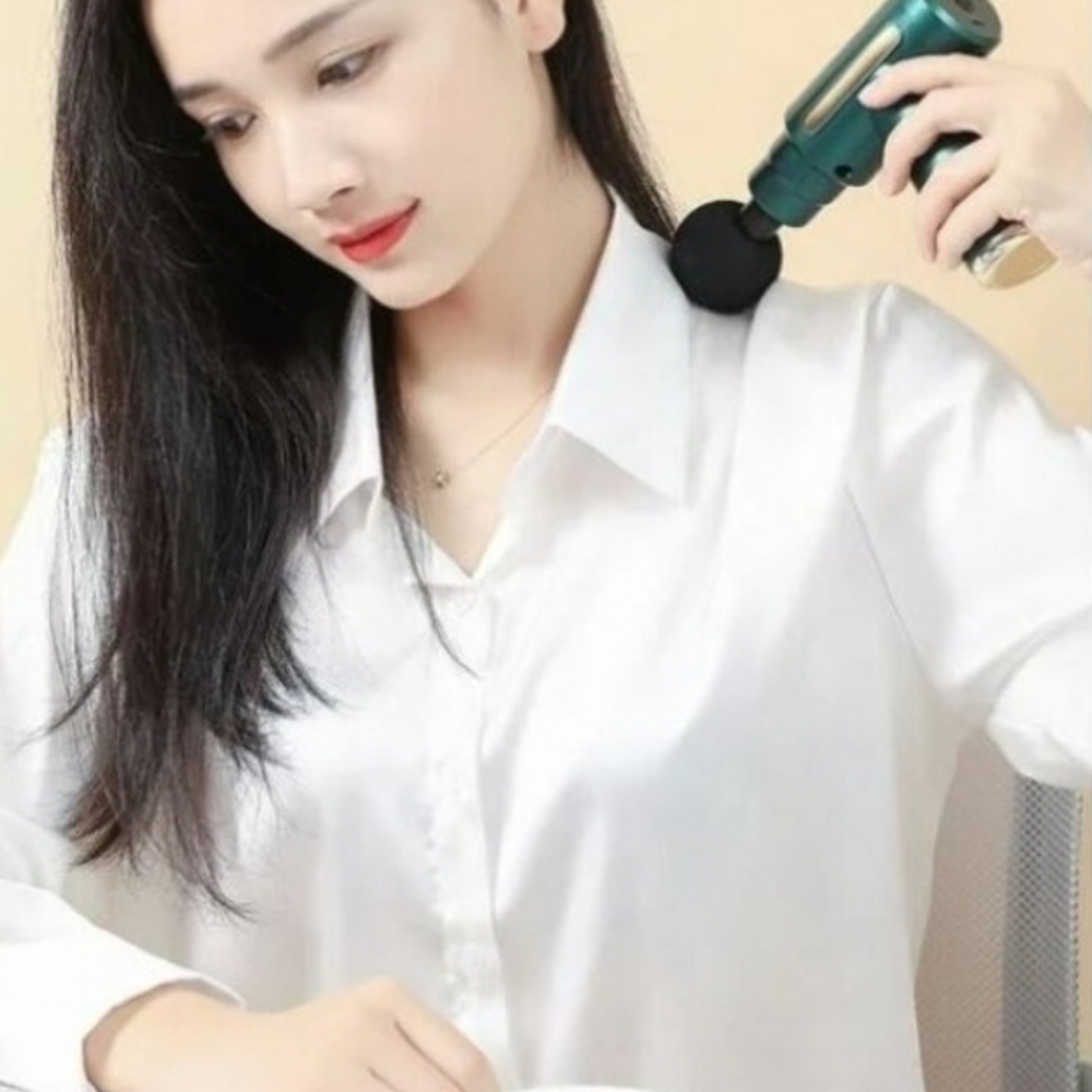 Massage Gun~ Deep Tissue Portable Massage Gun with Attachments~NEW - Picture 6 of 11
